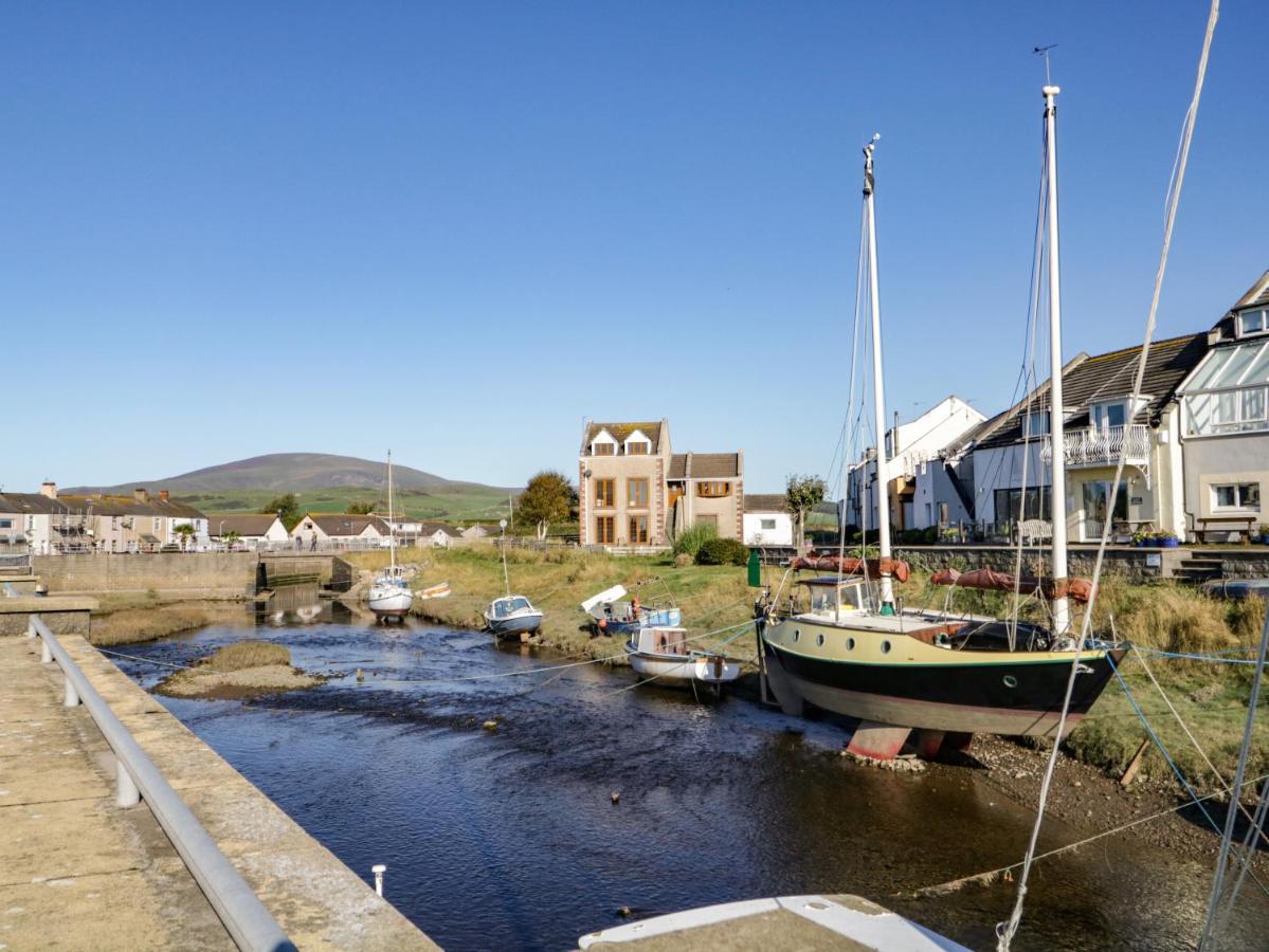 Harbour View Villa Millom Exterior photo